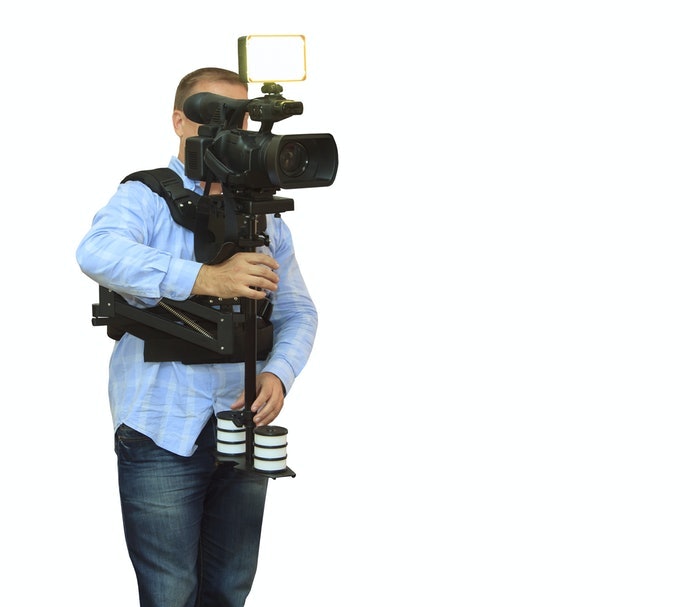 Gimbal Cố Định Vai: Dễ Dàng Di Chuyển & Quay Phim