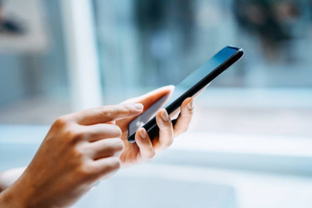 Tính Năng Kết Nối Wi-Fi: Điều Khiển Từ Xa Bằng Smartphone