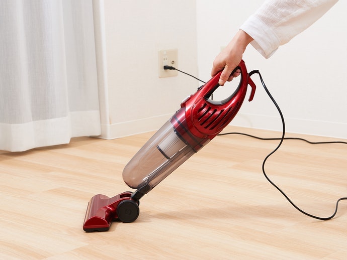 Máy Hút Bụi Mini Có Dây: Không Lo Hết Pin, Phù Hợp Nhiều Nhu Cầu