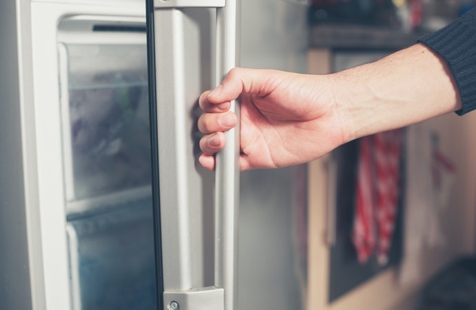 Máy Làm Kem Cần Làm Lạnh Trước: Giá Rẻ Và Nhỏ Gọn