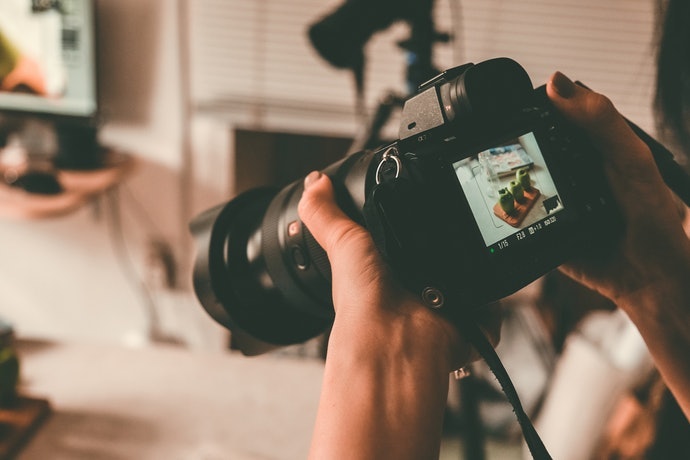 Với Máy Ảnh DSLR, Ngàm Của Ống Kính Phụ Thuộc Vào Kích Cỡ Của Cảm Biến