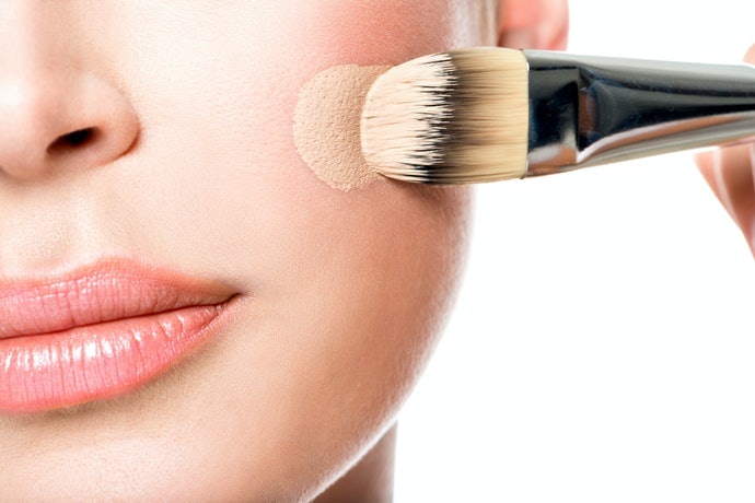 Dạng Lỏng, Dạng Kem: Chống Nước, Mồ Hôi, Bã Nhờn Hiệu Quả