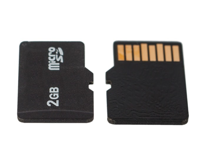 Micro SD: Dung Lượng Ít, Tối Đa Là 2GB