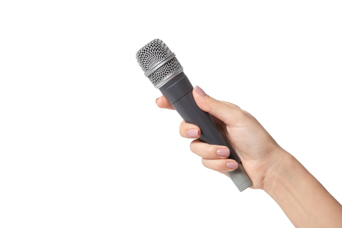 Chọn Micro Thu Âm Thuần Túy Cho Amply Có Đủ Mic, Effect Và Music