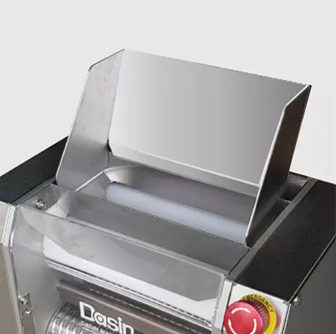 Máy Tự Động: Tự Nhào Được Bột, Giá Thành Cao