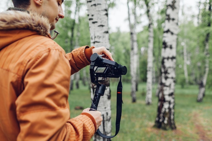 Gimbal Cơ Học: Phù Hợp Để Quay Phim Nhiều Chuyển Động