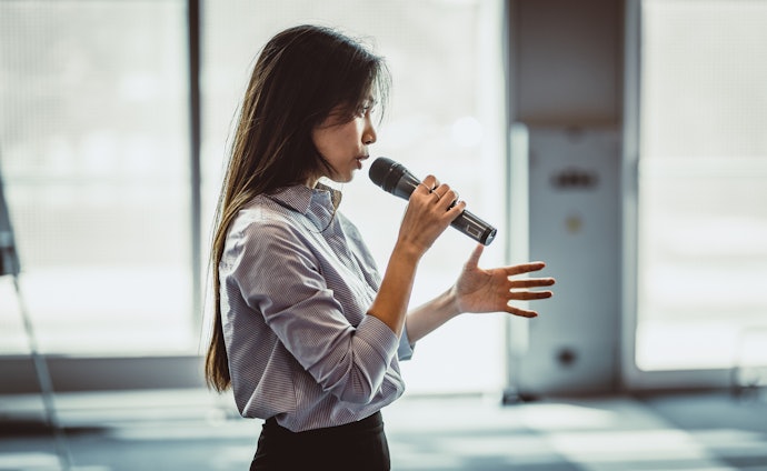 Độ Nhạy Của Micro: Độ Nhạy Càng Cao Hút Âm Càng Tốt