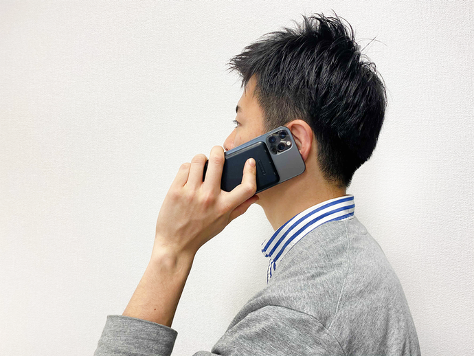 Loại Từ Tính: Tiện Sử Dụng Thiết Bị Ngay Trong Lúc Sạc